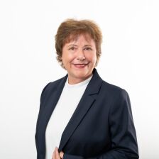 Silvia Schiefelbein