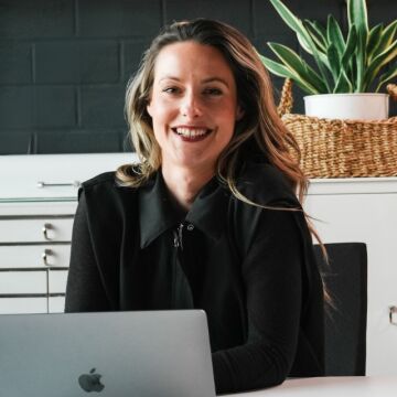 Tatjana Bohl, Customer Success bei ofelos